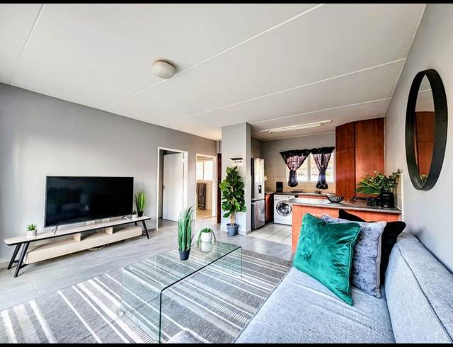 1 BEDROOM APARTMENT FOR SALE IN ANNLIN